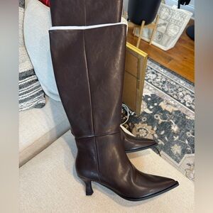 Madden NYC Faux Leather Knee High Kitten Heel Boots, Chocolate Brown, Sz 8.5 NWT